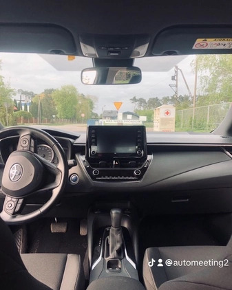 Toyota Corolla cena 62000 przebieg: 188000, rok produkcji 2019 z Warszawa małe 46